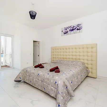 Daire Fine Living Marina *
