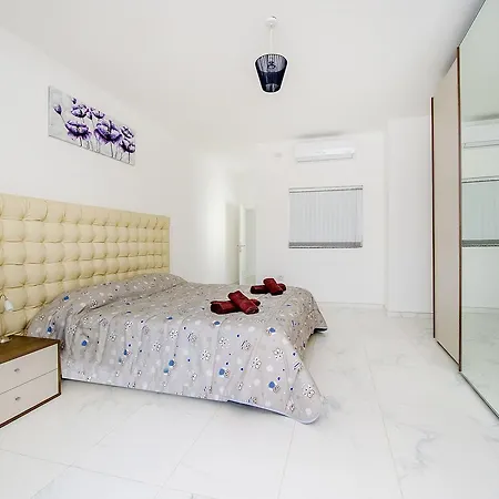 Fine Living Marina * Msida
